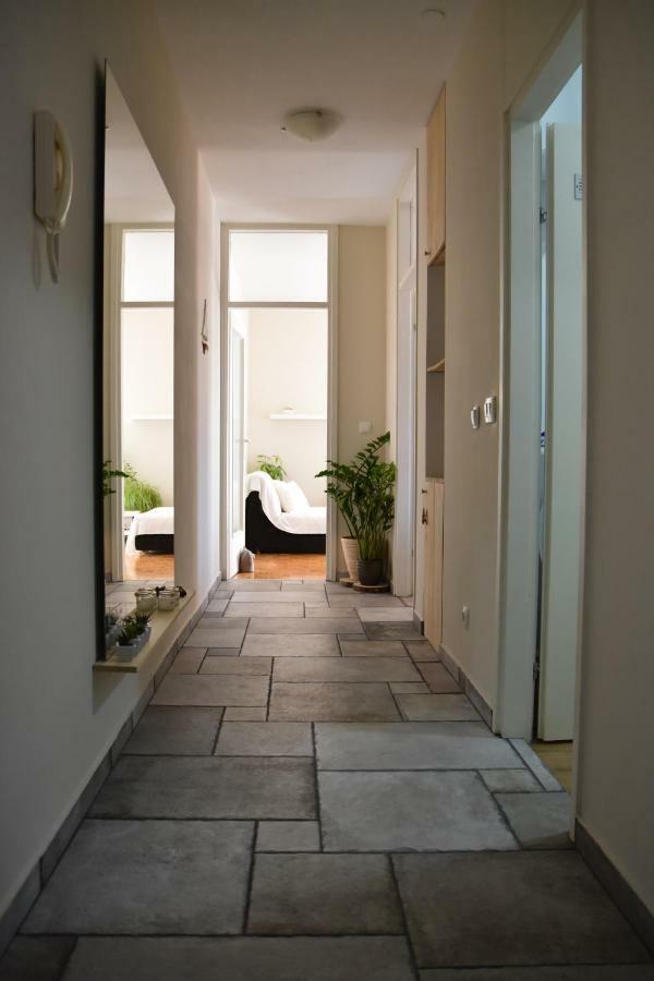 Apartment Panorama Pula Exterior photo